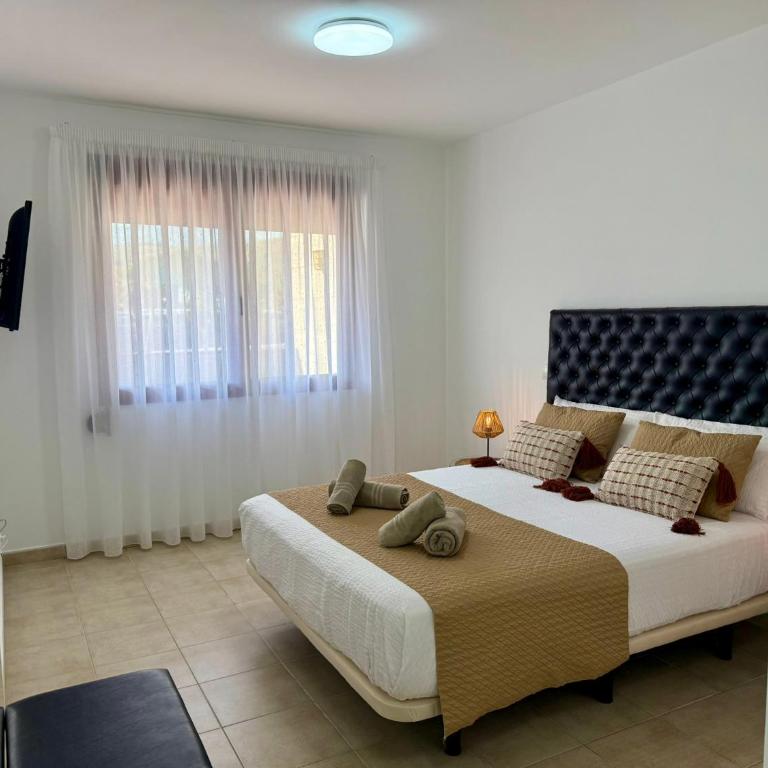 Las Canteras Beach by SunHousesCanarias - Apartamento de 2 dormitorios - 3