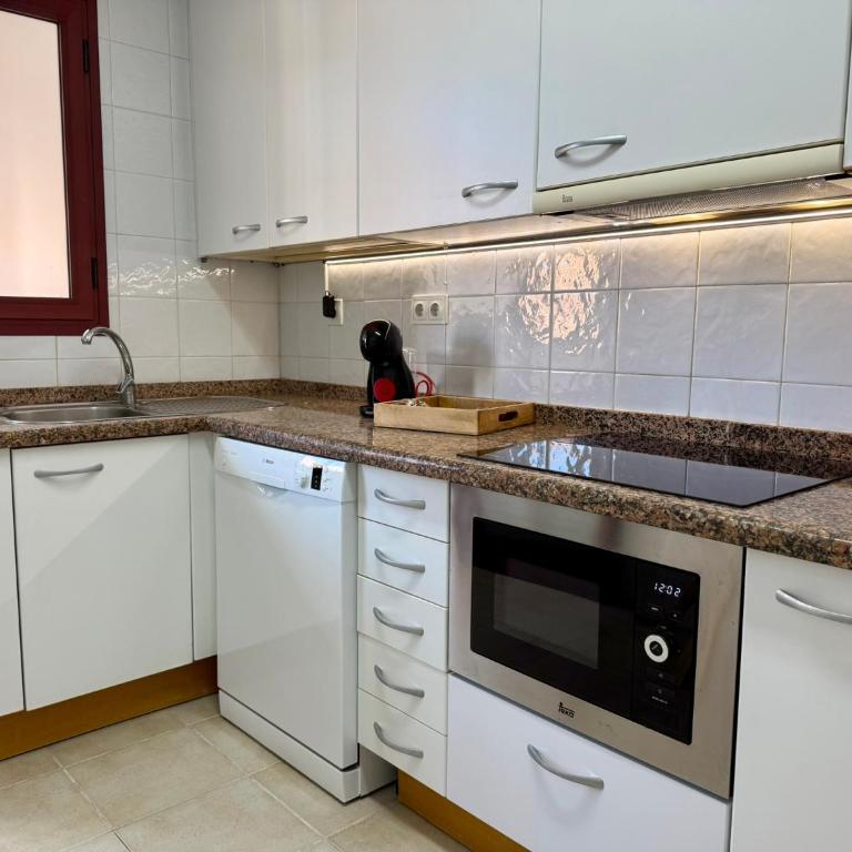 Las Canteras Beach by SunHousesCanarias - Apartamento de 2 dormitorios - 10