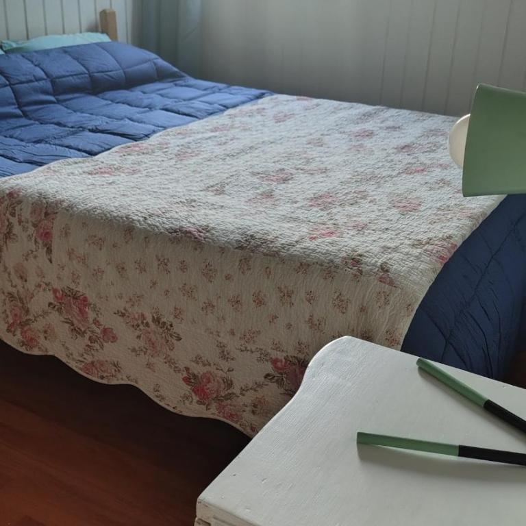 Casa juvenil 5 Pax Central - Two-Bedroom House - 5
