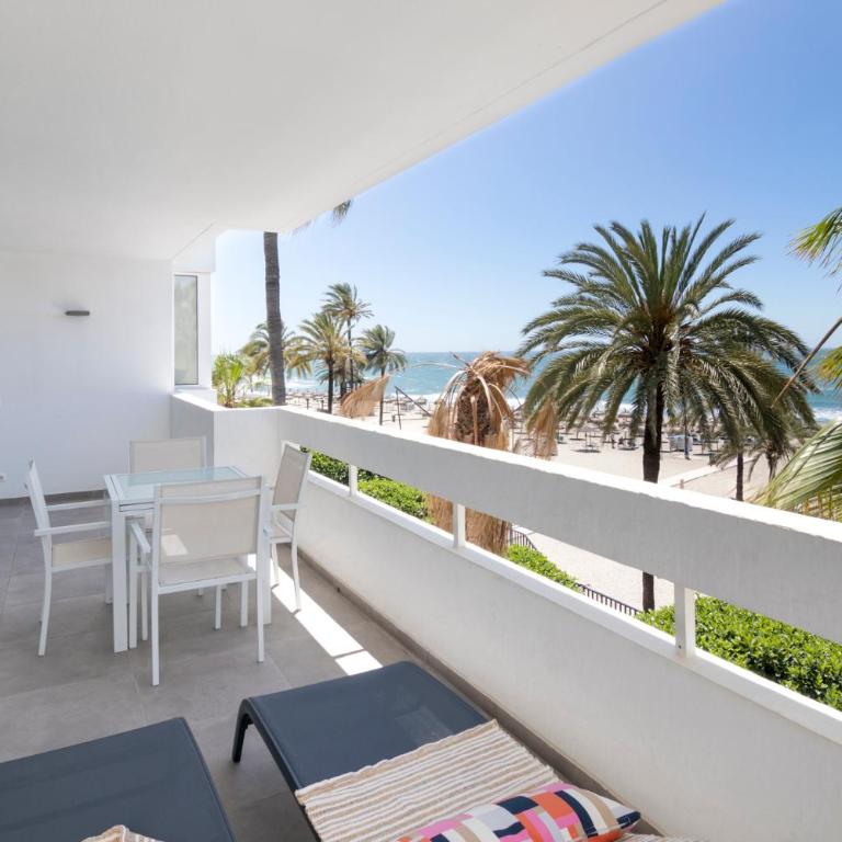 Marbella Beach and Sea View - Apartamento 1 dormitorio con vistas al mar y terraza - 1