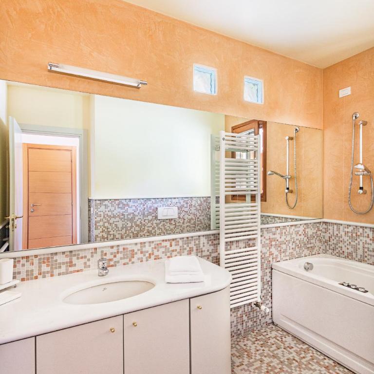 Villa Vittoria by Whale Homes - Villa con Piscina Privata - 22
