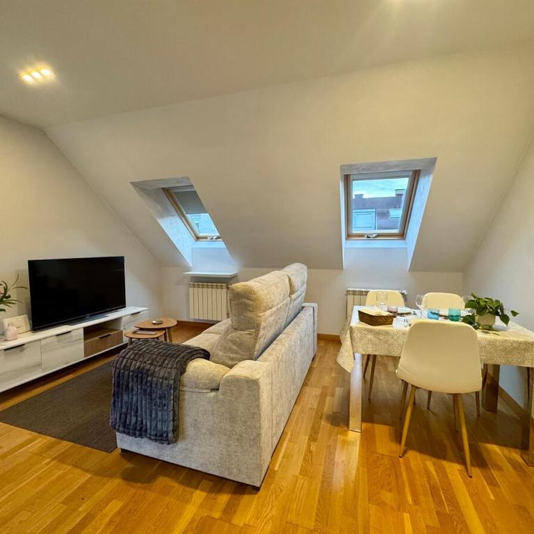 El Mirador de los Vega con parking gratuito - Apartamento de 1 dormitorio - 3