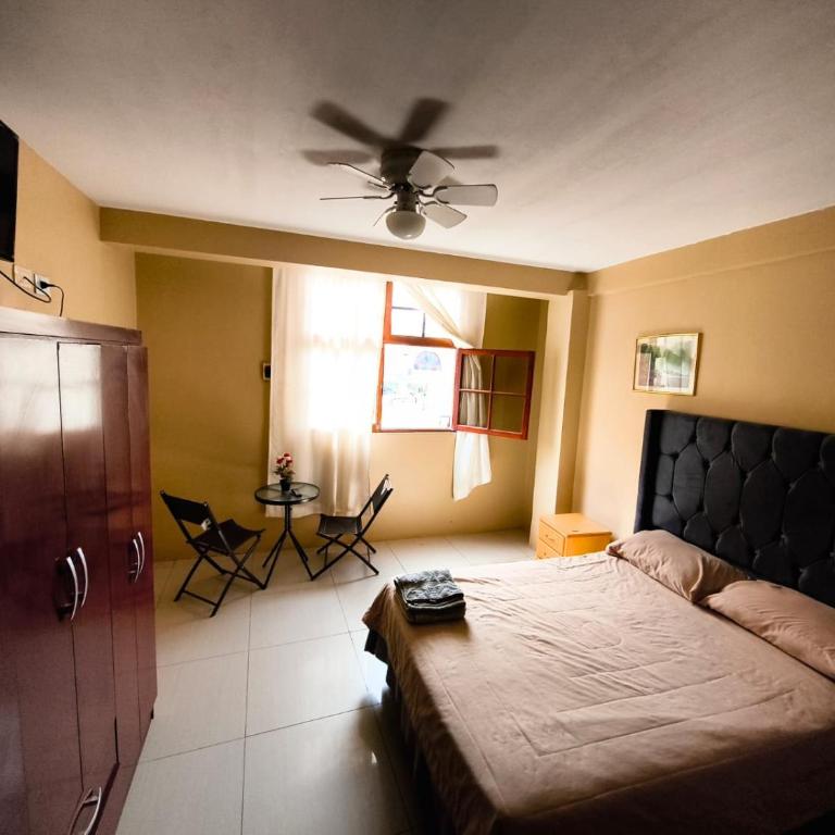 Hospedaje El Cairo - Habitación Doble Deluxe - 2