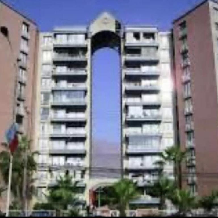 Excelente departamento - Three-Bedroom Apartment - 4