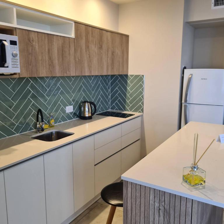 Departamento Deluxe TWO, nuevo a estrenar !!, 3 ambientes, 2 habitaciones, 2 baños completos a 10 minutos de la Playa!! - Family Two-Bedroom Apartment with View - 28