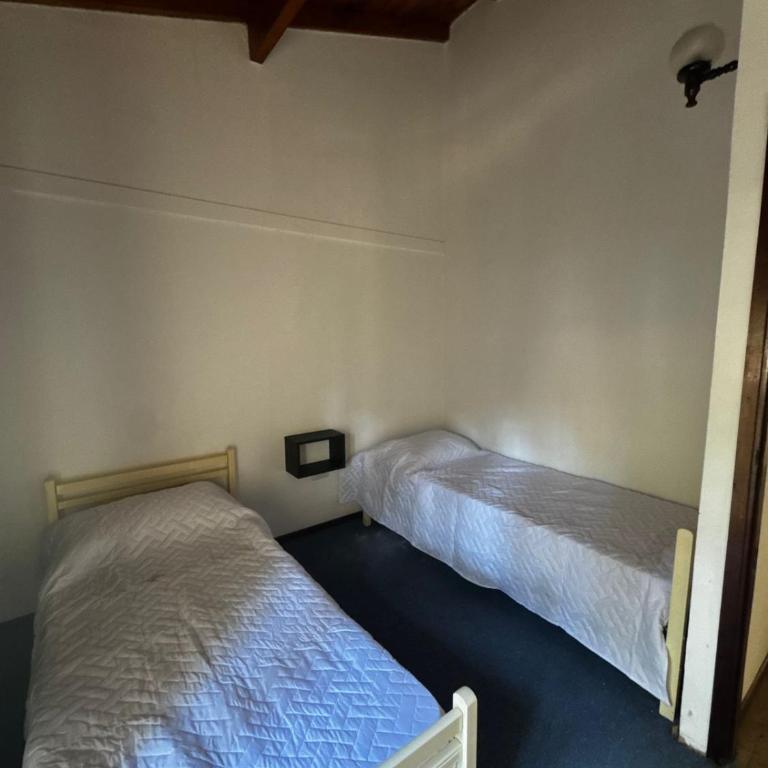 Dúplex amplio 3 habs 2 baños y estacionamiento - Apartamento de 3 dormitorios - 9