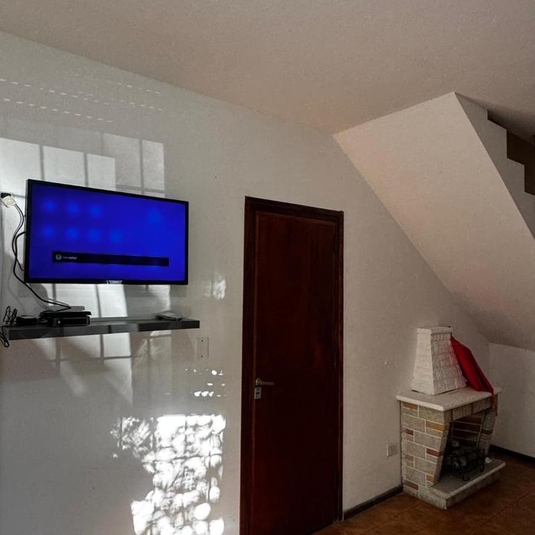 Dúplex amplio 3 habs 2 baños y estacionamiento - Apartamento de 3 dormitorios - 10