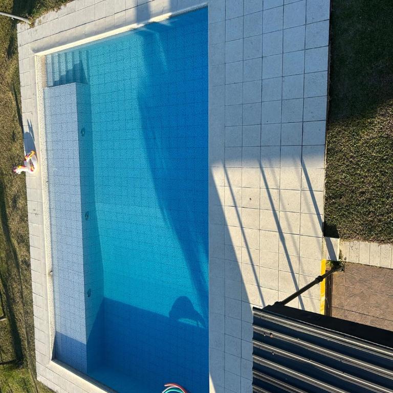 Casa cerca de Paso de la Patria para descanso para 10a20 personas - Casa de 6 dormitorios - 96