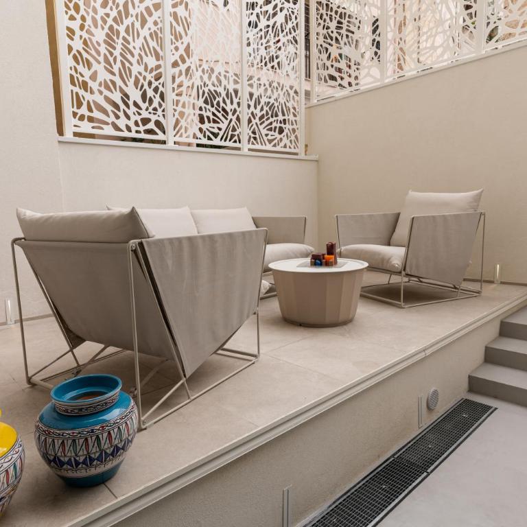 Apulia Re' Aparthotel & Suites - Suite con Terrazza - 10