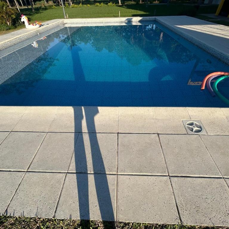 Casa cerca de Paso de la Patria para 10a20 personas - Casa de 6 dormitorios - 19