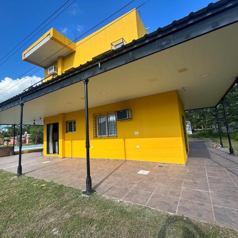 Casa cerca de Paso de la Patria para 10a20 personas - Casa de 6 dormitorios - 38