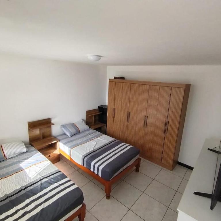 Departamento Mollendo - Three-Bedroom Apartment - 4