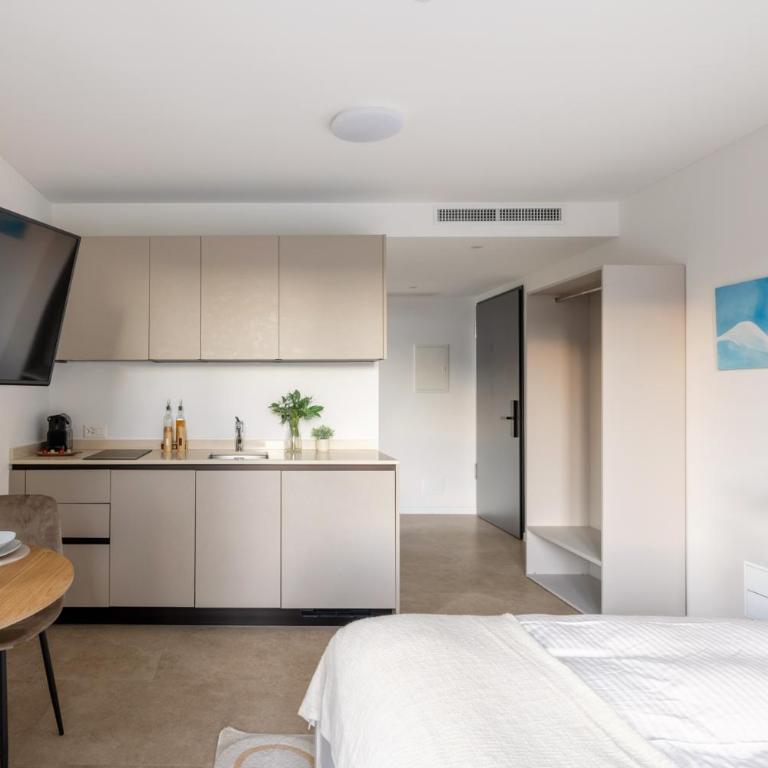 Schloss Locarno - Suites & Apartments - Superior Studio - 3