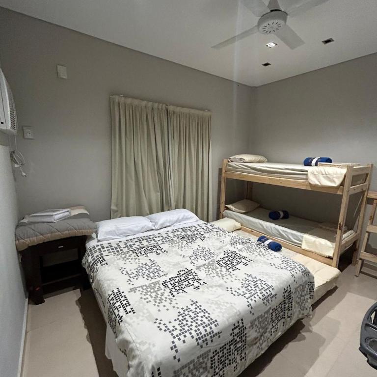 Alojamiento casa cerca paso de la Patria para 10a20 personas 6 dormitorios - Apartamento - 41