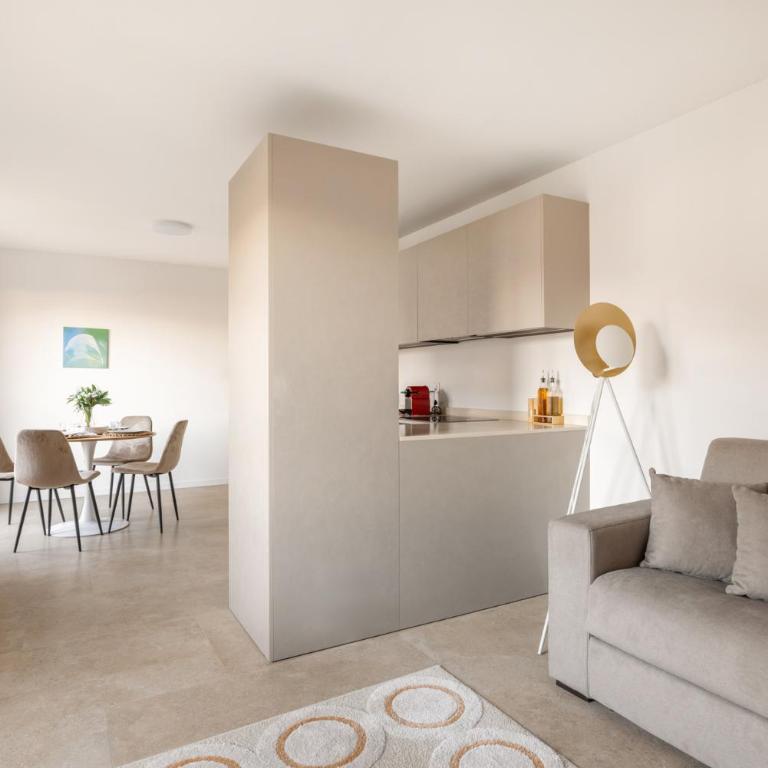 Schloss Locarno - Suites & Apartments - Deluxe Apartment - 1