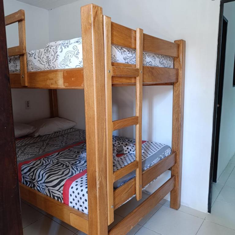 COMODOS APARTAMENTOS EN LA MEJOR ZONA DE MEDELLIN LAURELES ESTADiO - Three-Bedroom Apartment - 7