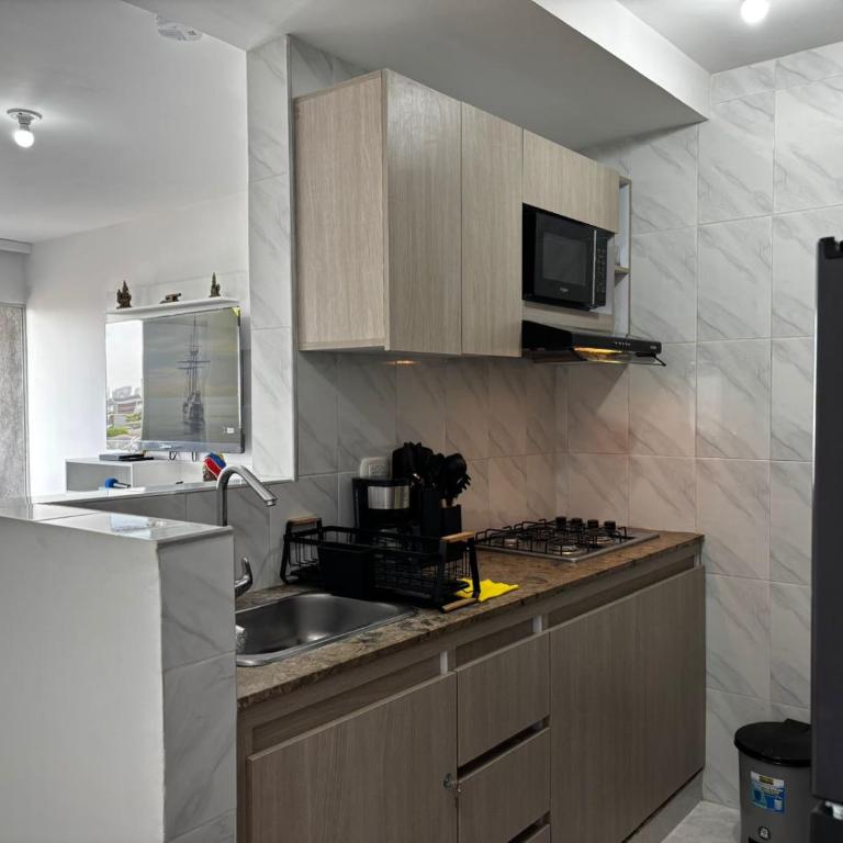 Moderno Apartamento Cerca al Mar - Two-Bedroom Apartment - 5