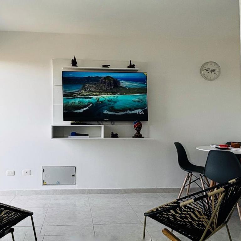 Moderno Apartamento Cerca al Mar - Two-Bedroom Apartment - 8
