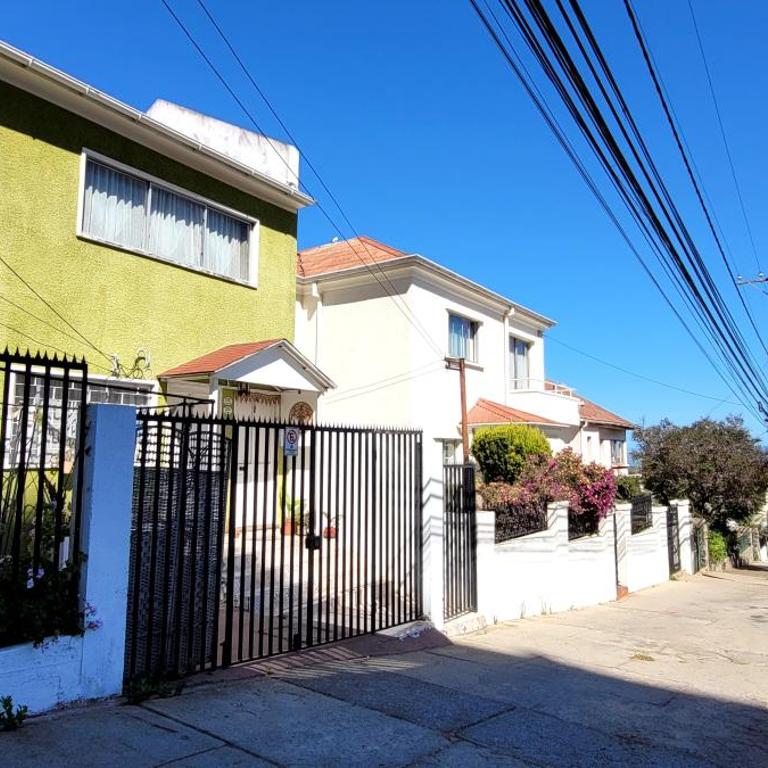Viña acogedor lugar a pasos del reloj de flores - Two-Bedroom Apartment - 4