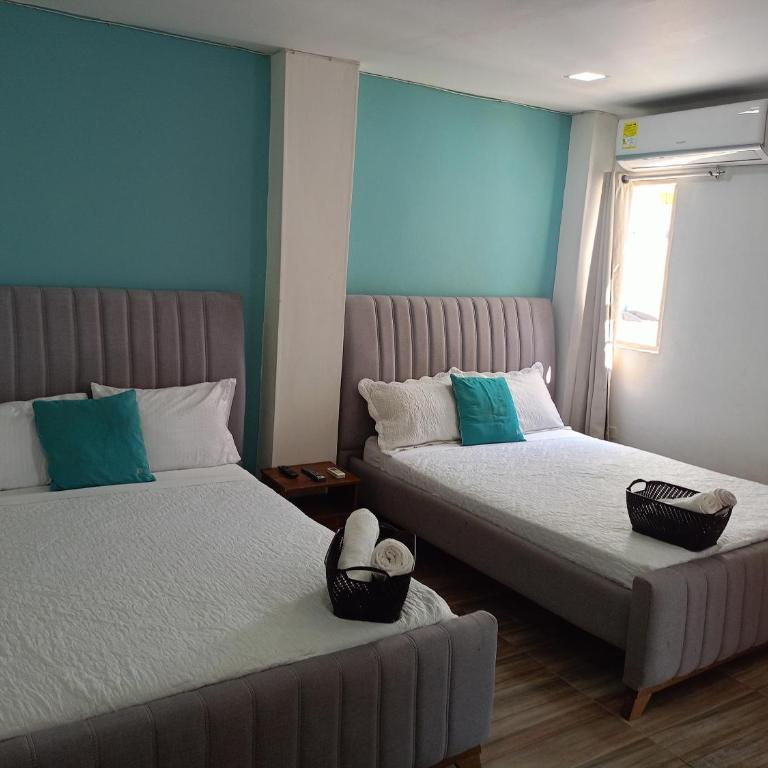 CC House Cartagena - Family Room - 5