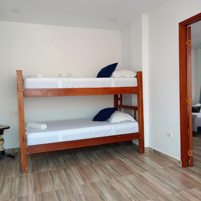 CC House Cartagena - Family Room - 6