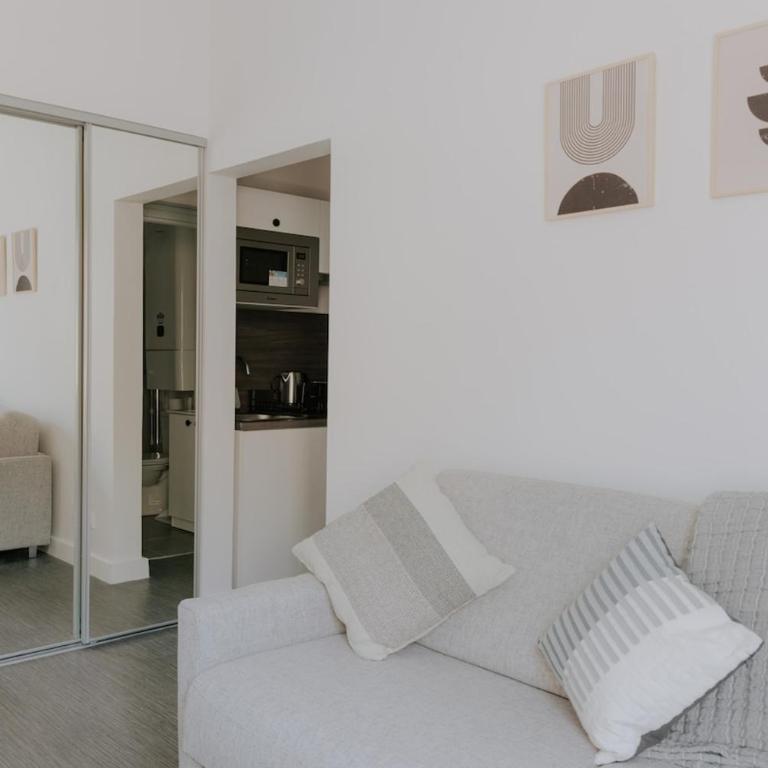 Immi Immobilier - Studio Cozy & Équipé - Apartamento Estudio - 11