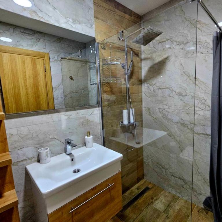 Montara Lux Zlatibor apartman & spa sa parkingom - One-Bedroom Apartment - 23
