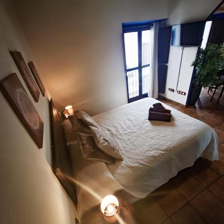 Rincón ÁRABE junto al TEMPLO ROMANO y AYUNTAMIENTO - Apartamento de 1 dormitorio - 25