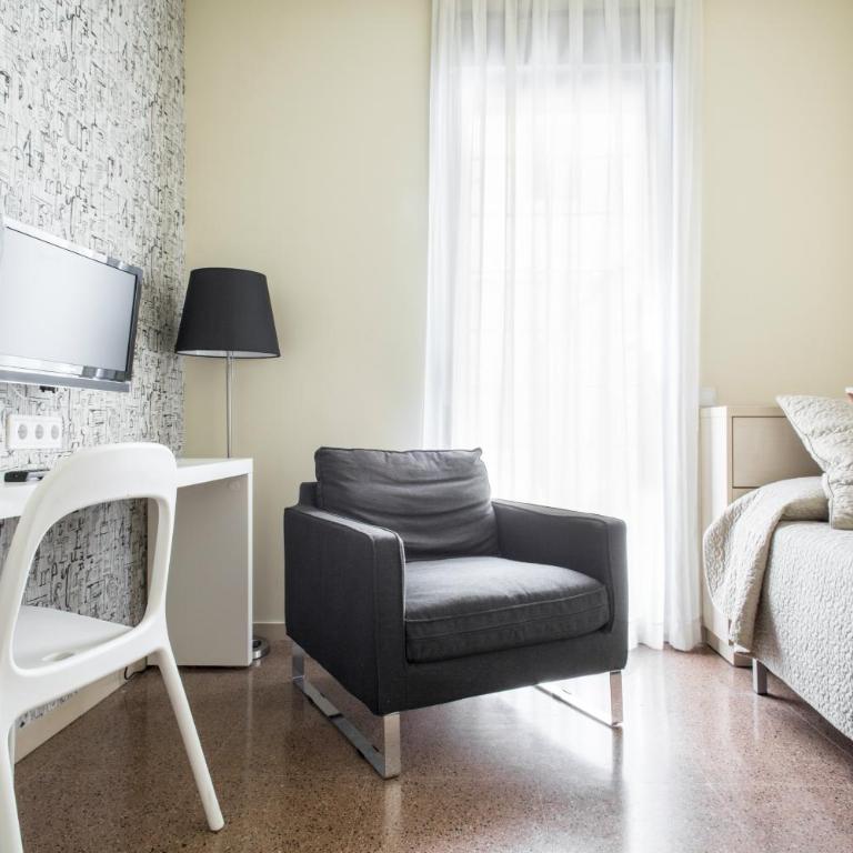 Residencia Universitaria Resa Blas De Otero - Estudio Executive (1 adulto) - 1