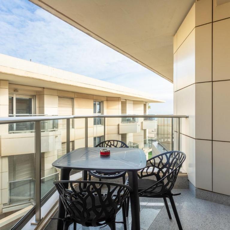 Valencia Beach Vibe by Vireta Suites - One-Bedroom Apartment - 15