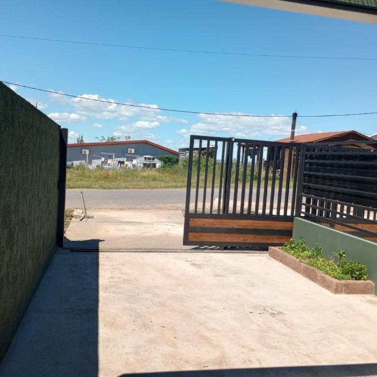 Vicenzo1 - One-Bedroom House - 2
