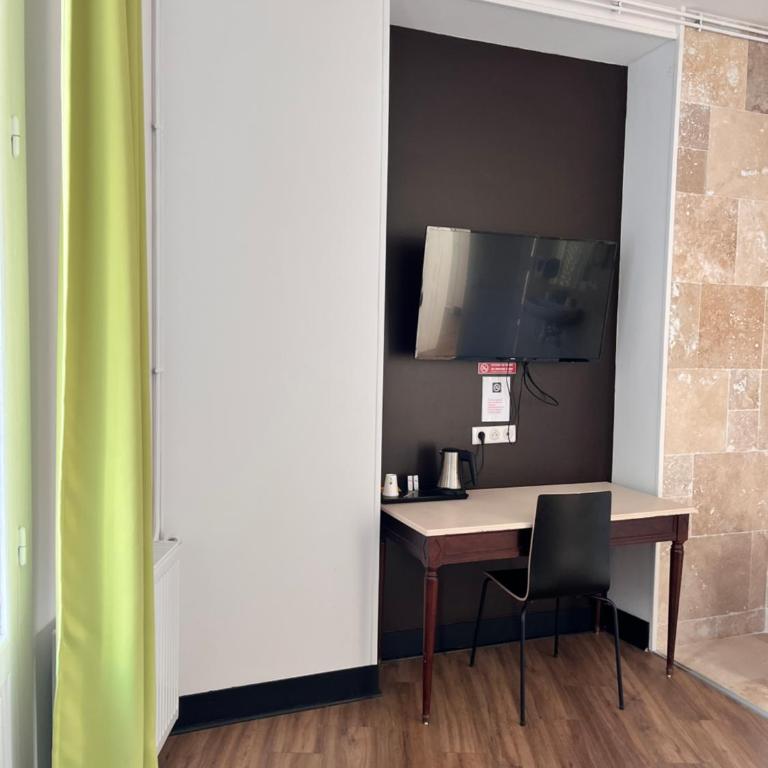 Hôtel de la paix - Suite avec baignoire - 11