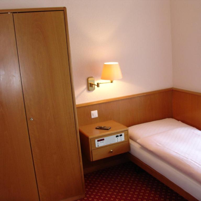 Elite - Dreibettzimmer - 3