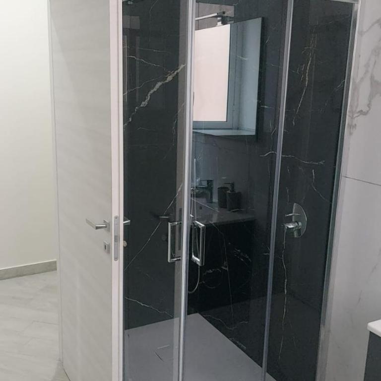 Kalaciuri Rooms - Double or Twin Room with Bathroom - 3