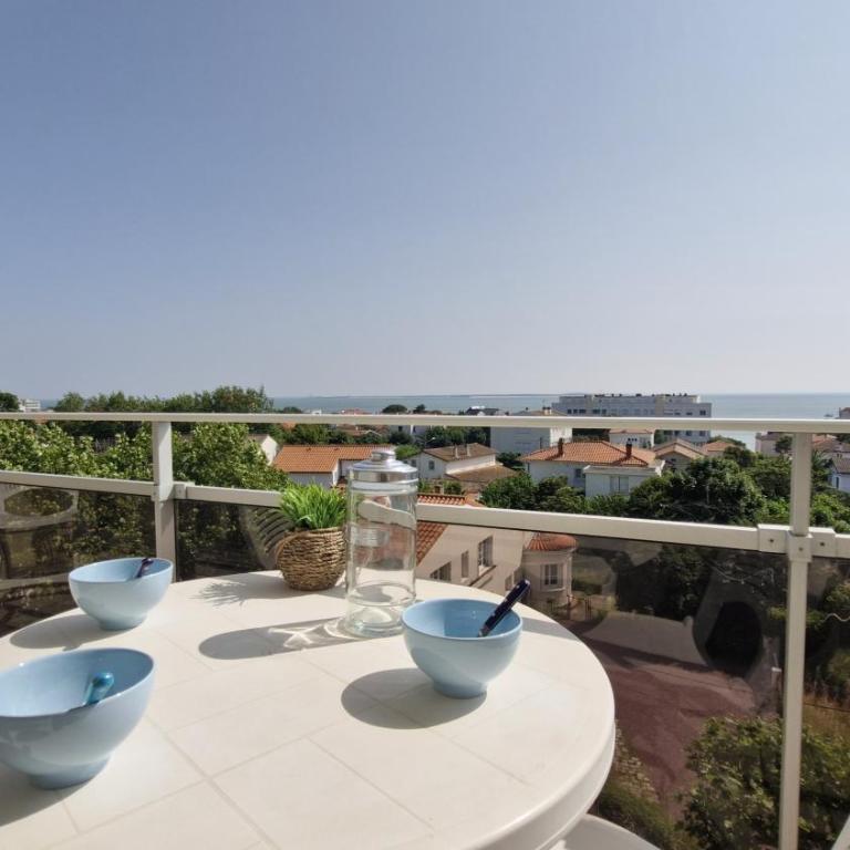 Royan - APPARTEMENT VUE MER - proximité plage et parking privatif - Appartamento con Vista Mare - 1