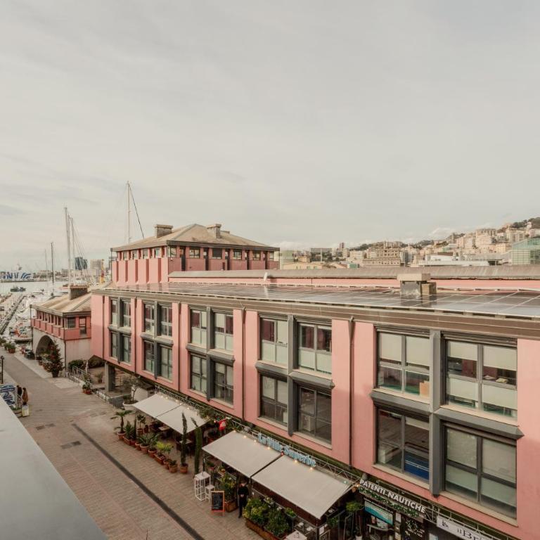 GuestHost - Elegant APT in the Heart of Genoa - Studio - 12