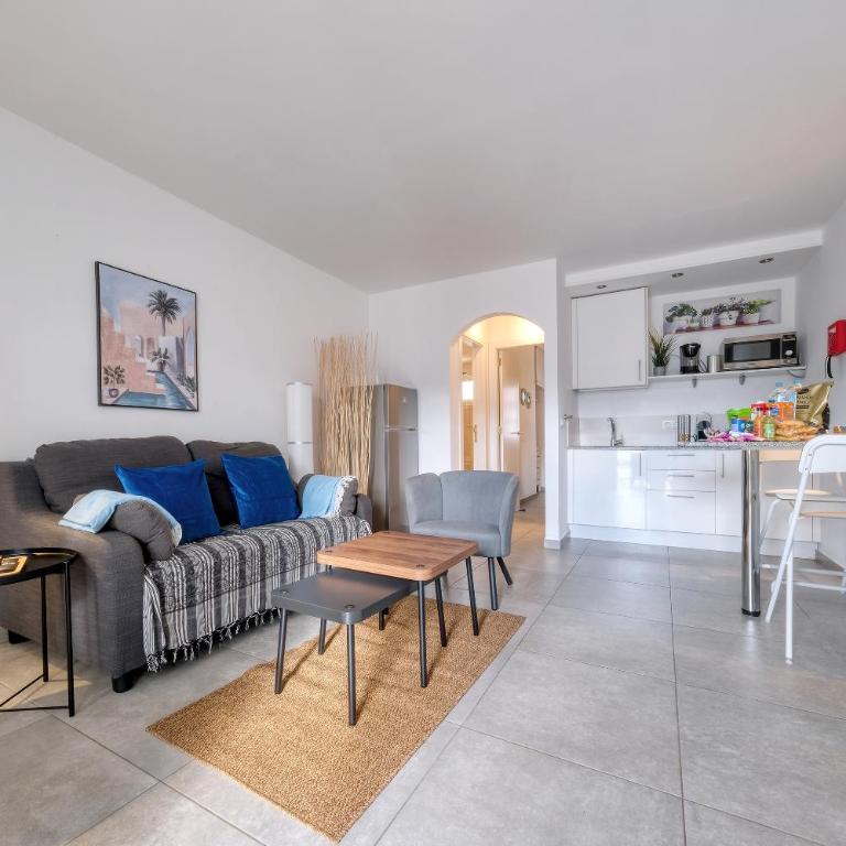 Carpe Diem Apartment - Pool view By Lanzarote Vacation Homes - One-Bedroom Apartment - 3