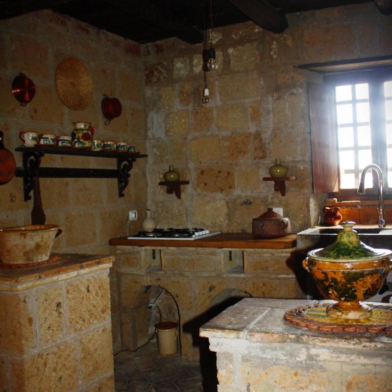 L'Incanto di Civita - Apartment with Garden View - 14