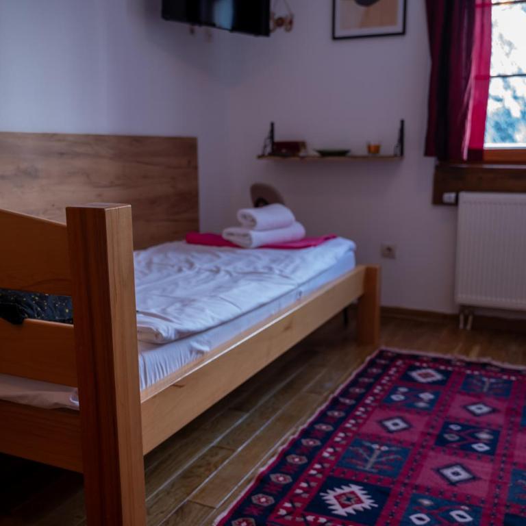 Vila Gora Jahorina - Triple Room with Mountain View - 3