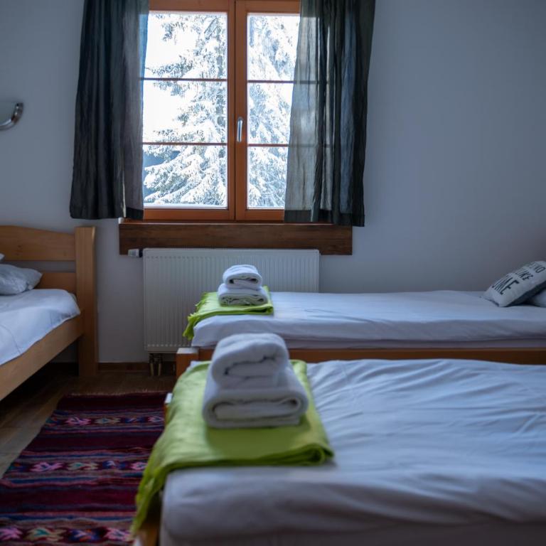 Vila Gora Jahorina - Triple Room with Mountain View - 2