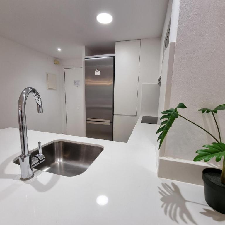 Apartamento acogedor a 200m de la playa con piscina compartida en L'Escala - HISP-236-79 - Appartamento - 8