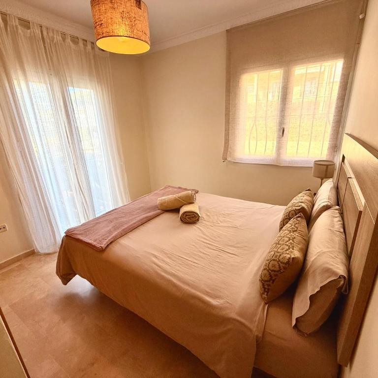 Golden Mile Duplex Marbella - Three-Bedroom Apartment - 22