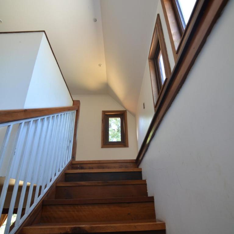 Casona Rústica, frente a bosque y humedal valdiviano - Six-Bedroom House - 53