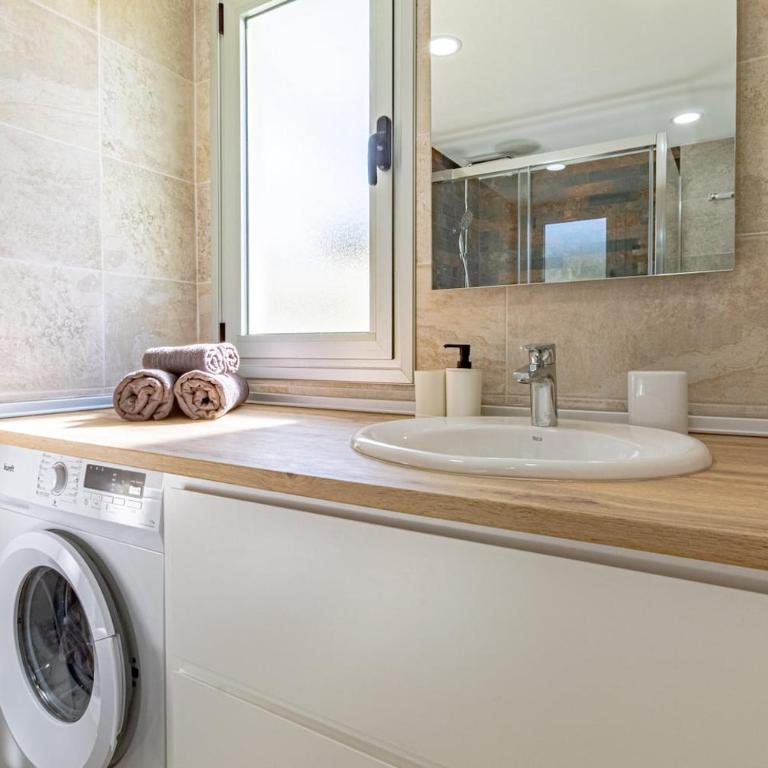 Playa Arena Ocean Suite by Dream Homes Tenerife - One-Bedroom Apartment - 5