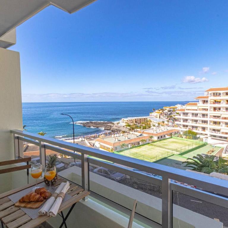 Playa Arena Ocean Suite by Dream Homes Tenerife - One-Bedroom Apartment - 1