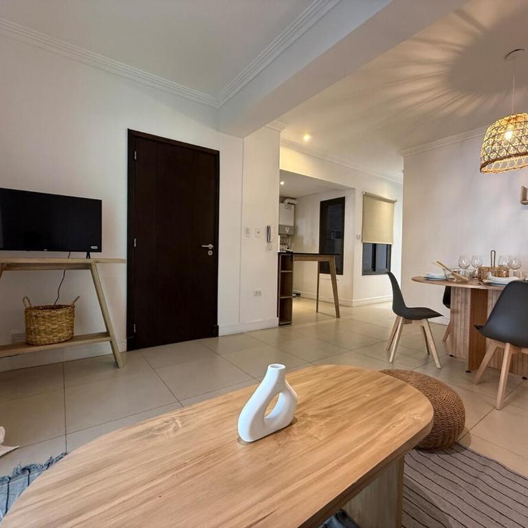 Zapata Place - One-Bedroom Apartment - 2