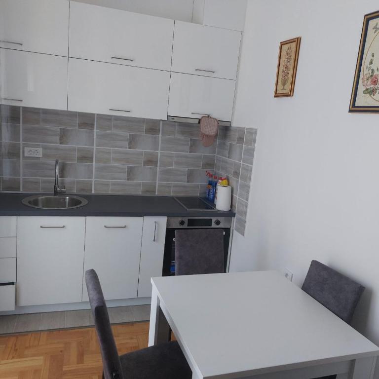 Andrej Apartment with Garage - Appartement - 9