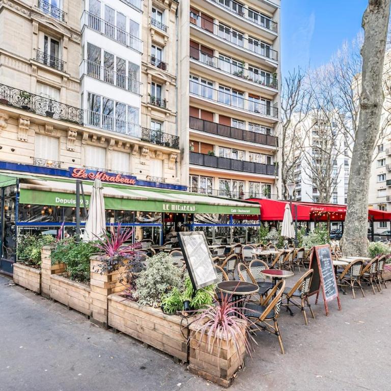 Elegant Apartment Paris 16th - Near the Seine - One-Bedroom Apartment - 14