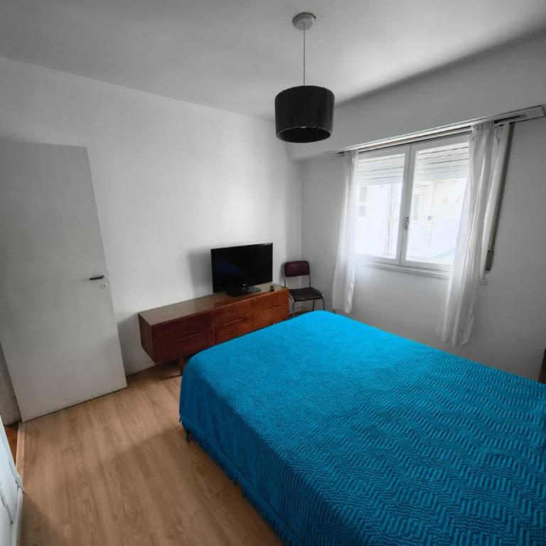 Dos Ambientes todo externo a 3 cuadras de la Playa - One-Bedroom Apartment - 10