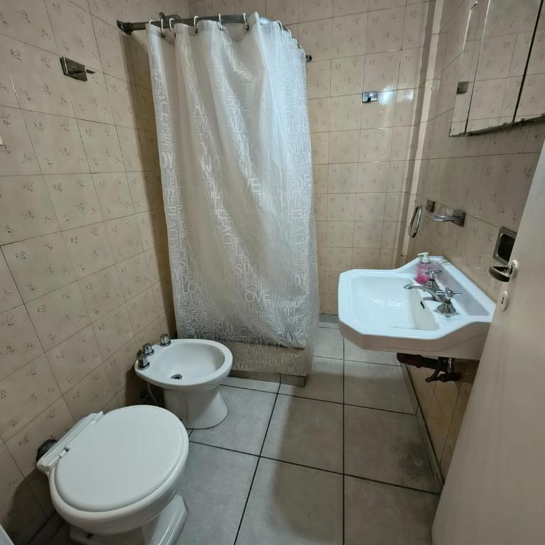 Dos Ambientes todo externo a 3 cuadras de la Playa - One-Bedroom Apartment - 12